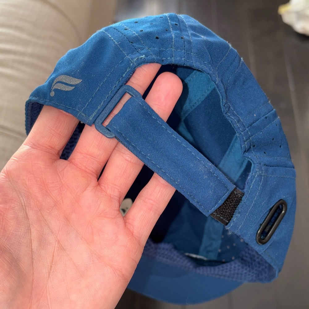 Fabletics Blue Performance Running Cap - Picture 3 of 5